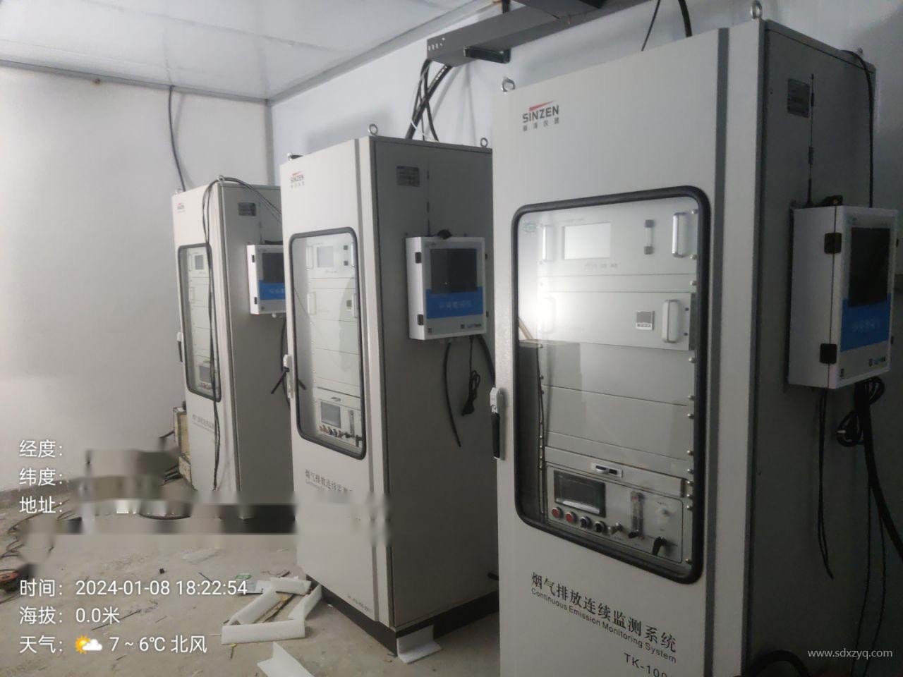 煙氣在線(xiàn)監(jiān)測(cè)系統(tǒng).jpg