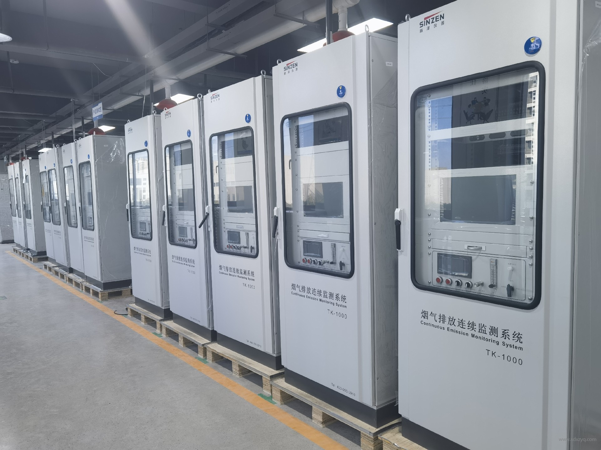 環(huán)保在線監(jiān)測系統.jpg
